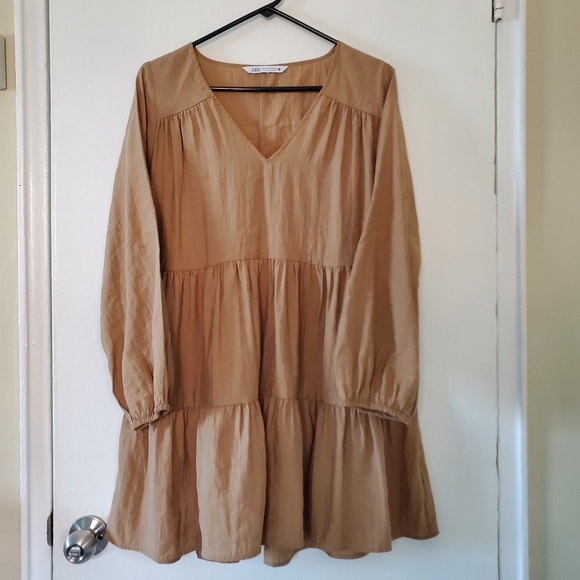 Zara Tiered Mini Dress - Picture 4 of 8